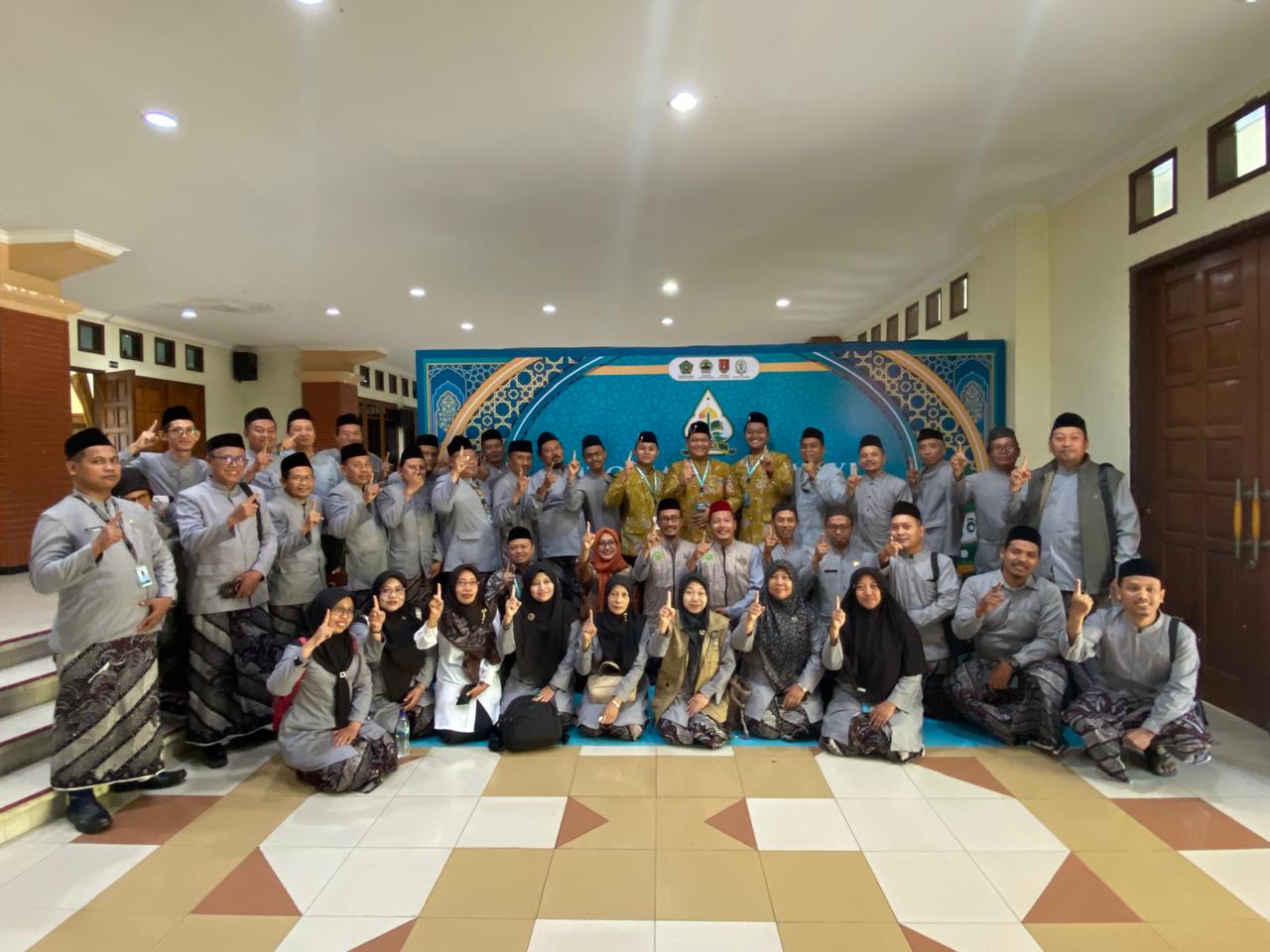 Pokjaluh Pati Datangi Majelis Syarhil Qur’an, Beri Semangat Kafilah Jateng