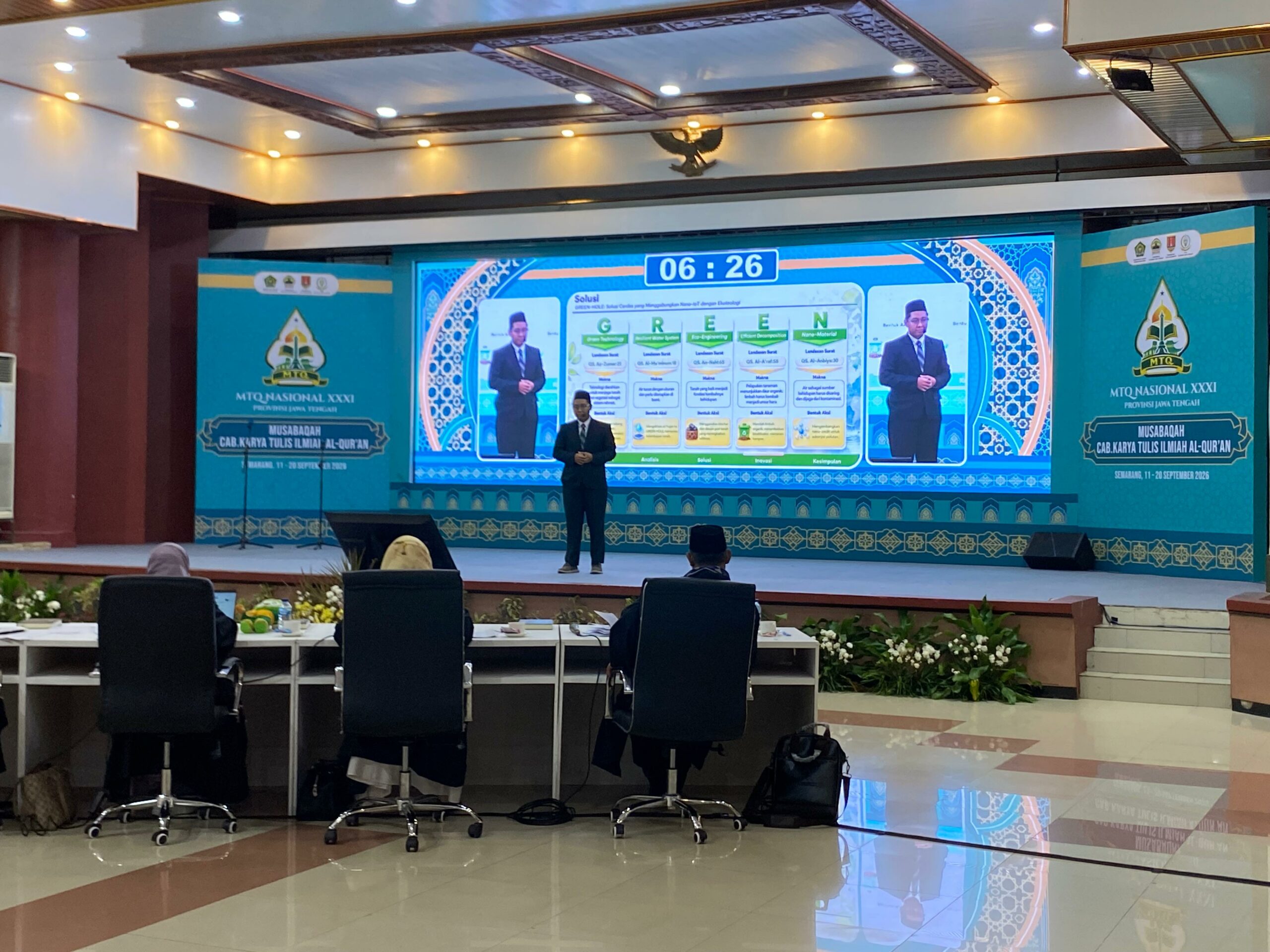 Tampil Perdana, Dua Finalis KTIQ Jateng Lancar Presentasi dan Hadapi Pertanyaan Dewan Hakim